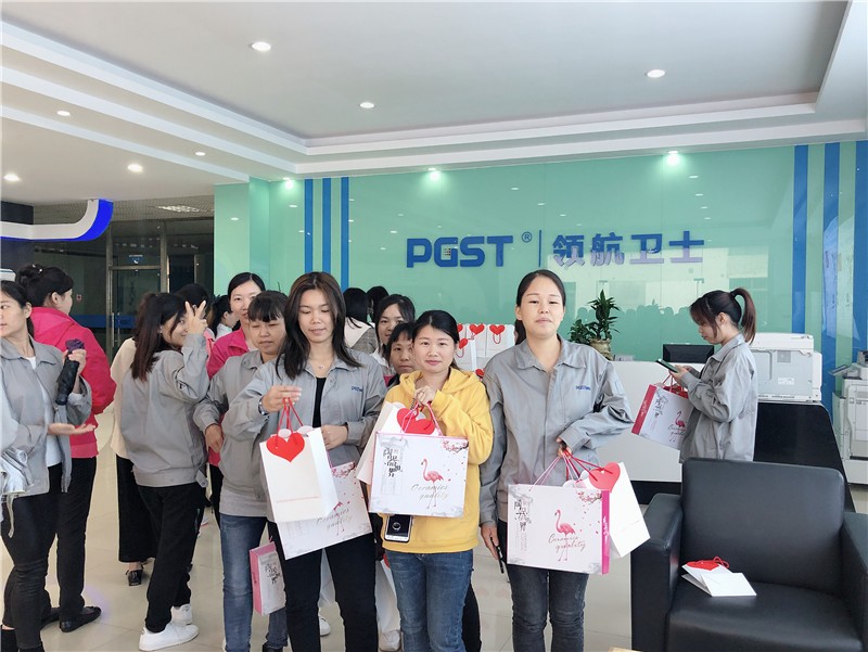 三八妇女节,PA旗舰厅集团为全体女员工发放温馨福利 三八妇女节,PA旗舰厅集团为全体女员工发放温馨福利